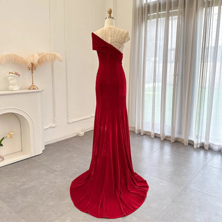 Burgundy Velvet Elegance: Elegant Mermaid Evening Dress with Luxury Beaded Navy Blue Accents for Women at Wedding Parties and Formal Events.