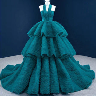 Elegance Unveiled: 2024 Prom Dresses for Plus Size Women's Evening Affairs