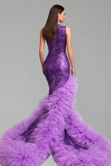 Crystal Embellished Feather Train Dress - LAROSABRIDE