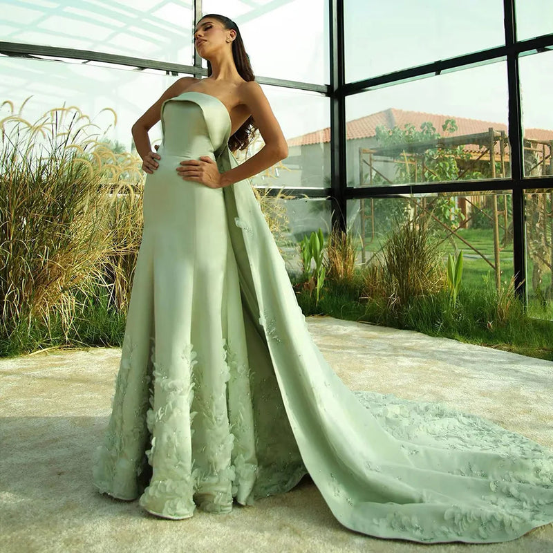 2025 Arabic Sage Green Strapless Satin A-Line Evening Gown with Luxury Crystal Appliques for Formal Occasions