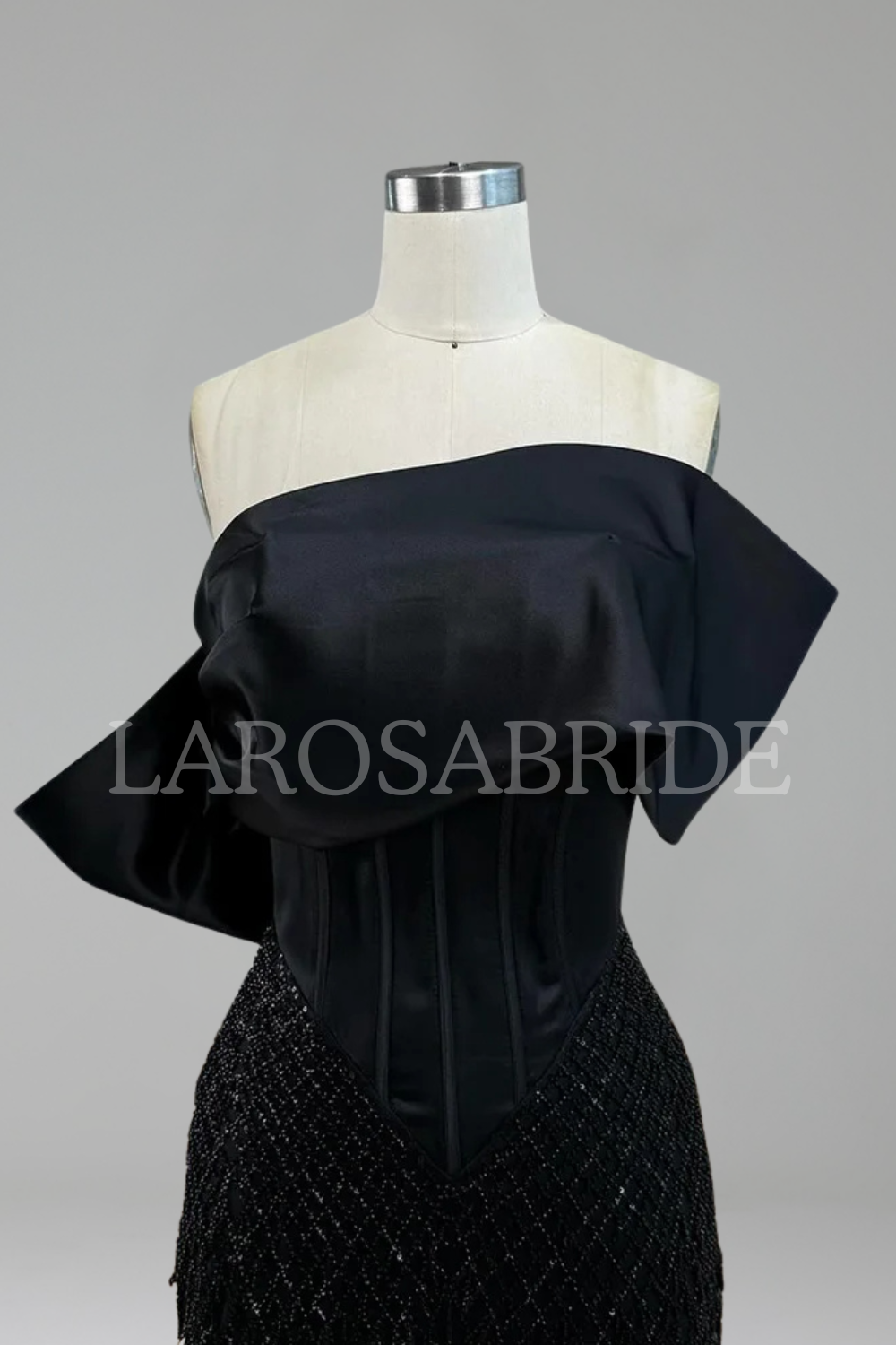 Off-Shoulder Mermaid Dress-Larosabride