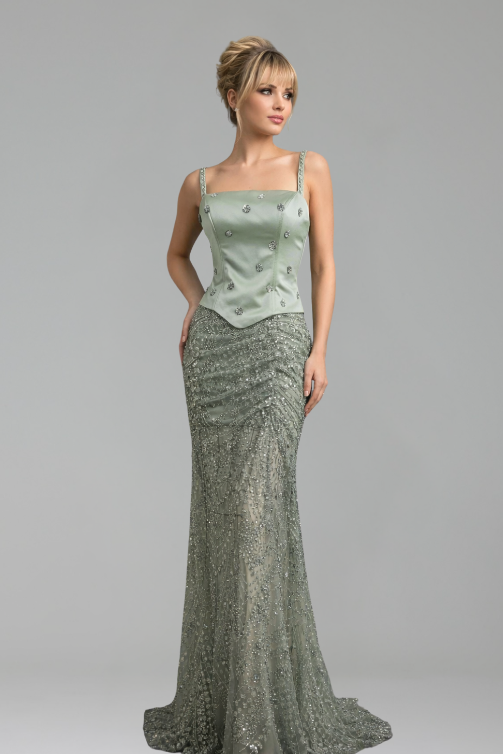 Dress with Spaghetti Straps - LAROSABRIDE