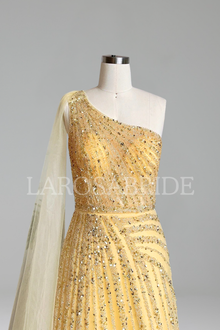 One-shoulder gown with cape and side slit-Larosabride