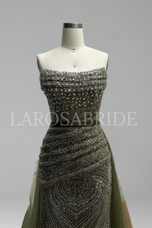 Mermaid Dress With Detachable Overskirt - LAROSABRIDE