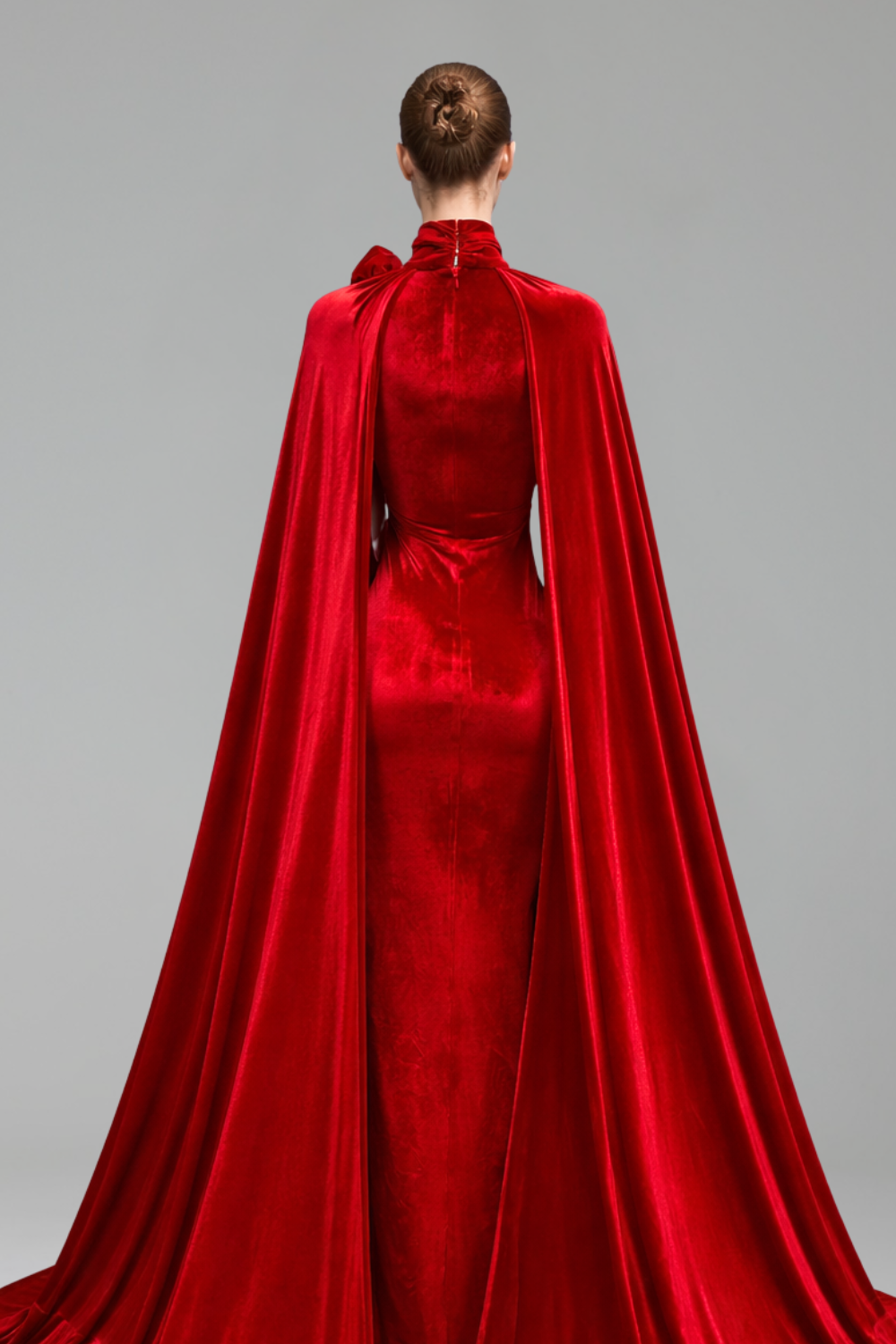 Cape Sleeve Mermaid Gown - LAROSABRIDE