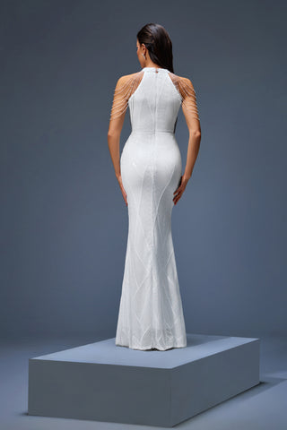 White High-Neck Beaded Gown with Draped Shoulder Chains – Glamorous 2025 Red Carpet Look