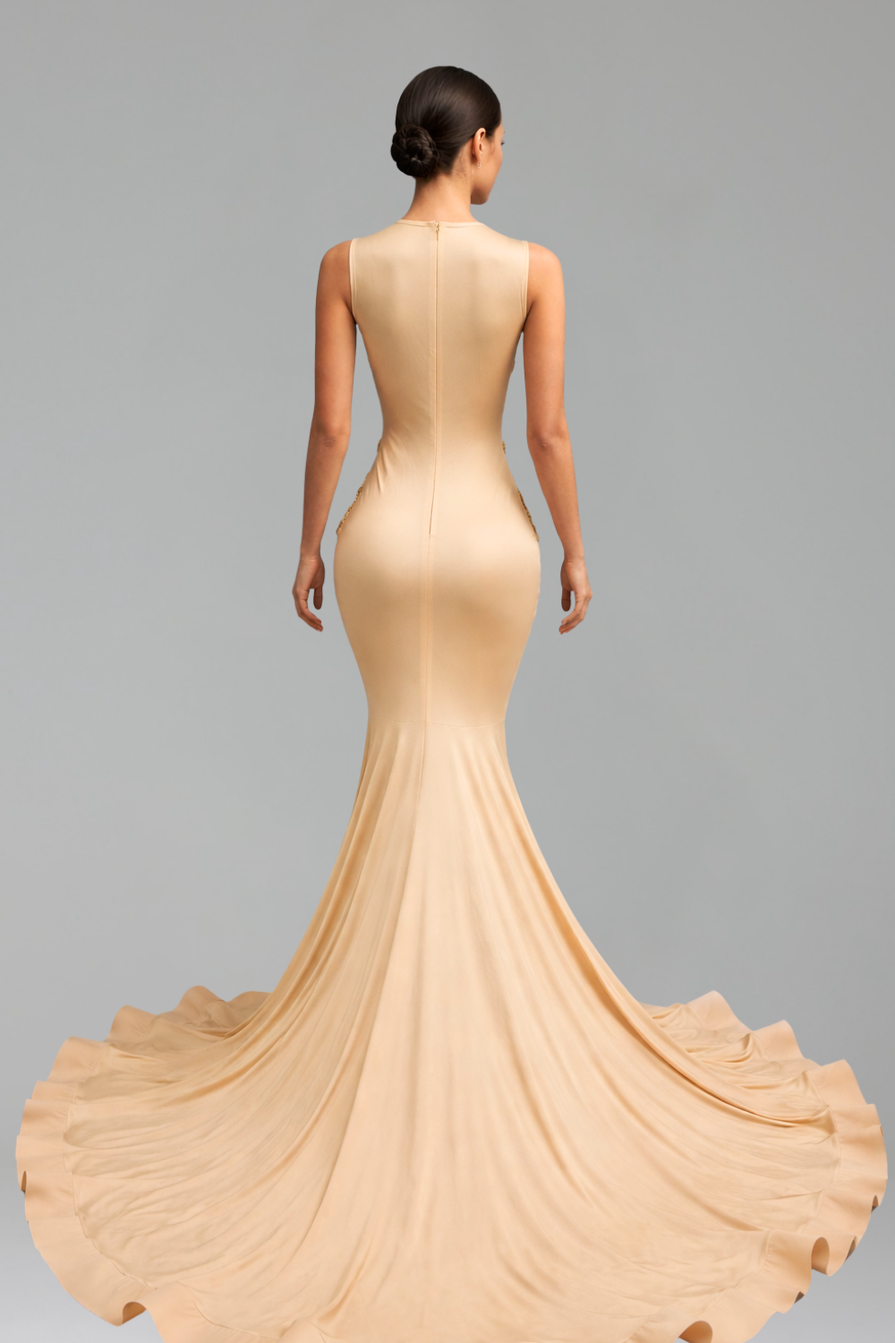 Illusion Appliqu� Fitted Mermaid Gown - LAROSABRIDE