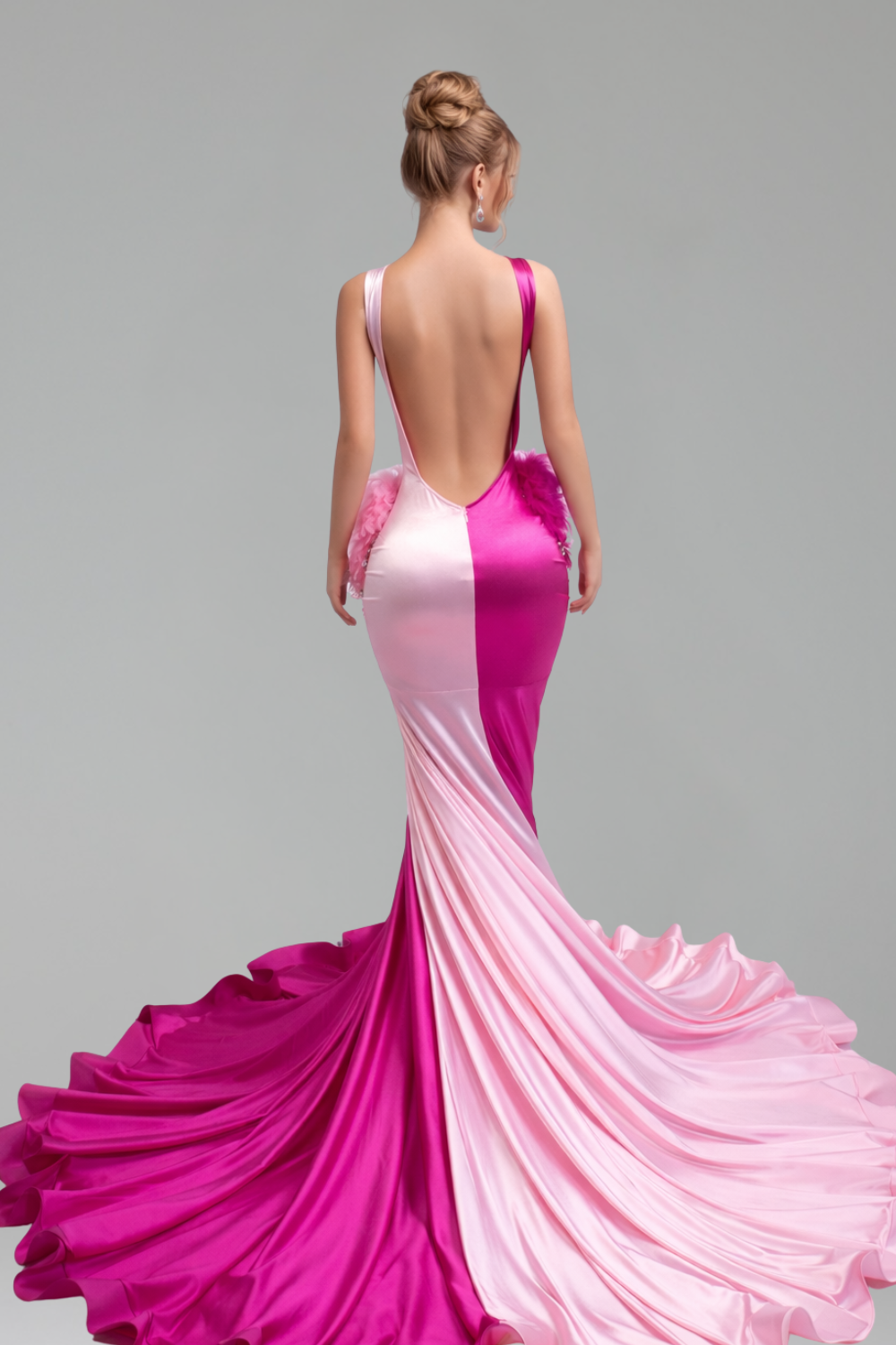 Two-Tone Feathered Mermaid Evening Gown - LAROSABRIDE