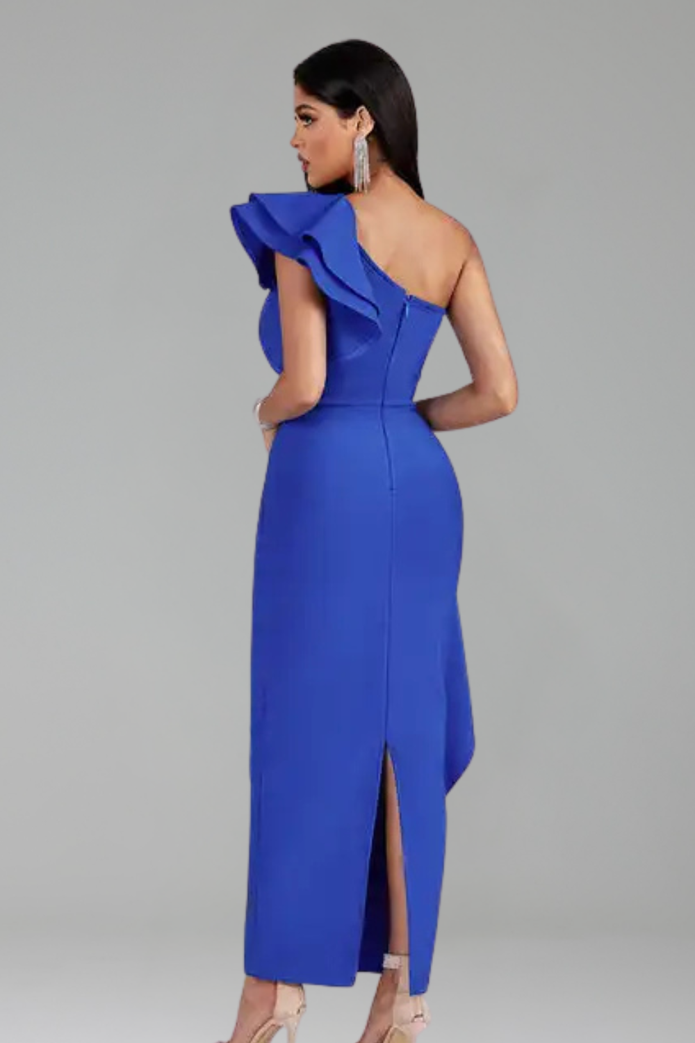 One-Shoulder Ruffle-Larosabride