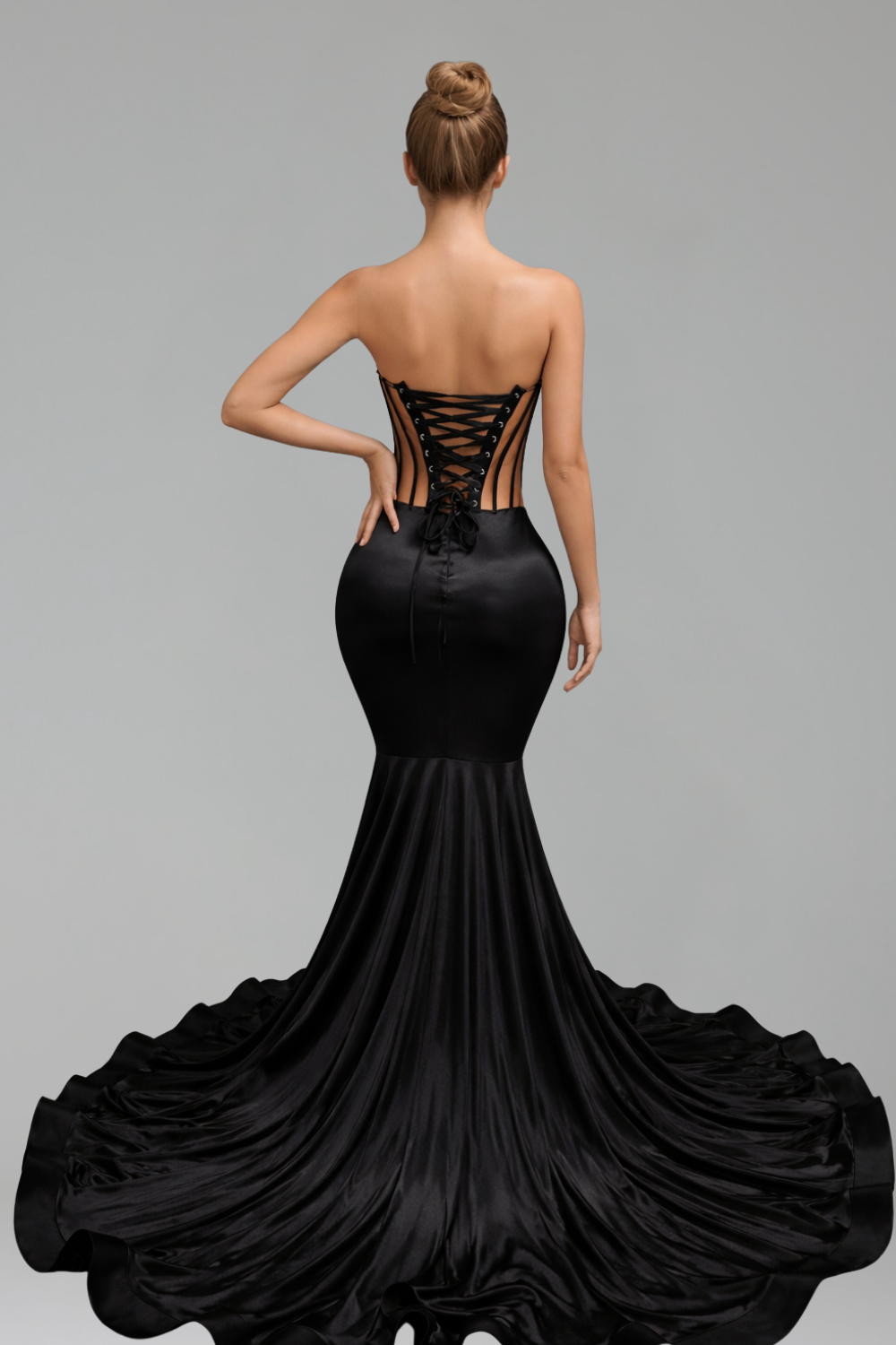 Corset Mermaid Gown with Train - LAROSABRIDE