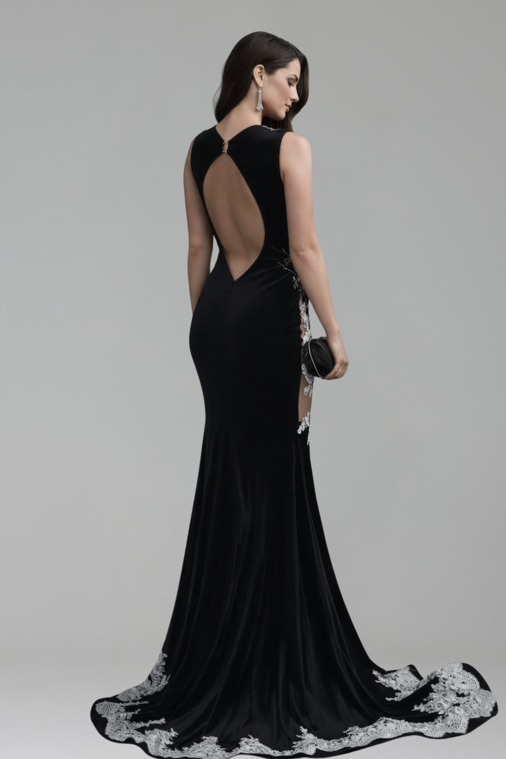 Illusion Lace Appliqu� Mermaid Gown - LAROSABRIDE