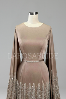 Ivory Ruffle Elegance-Larosabride
