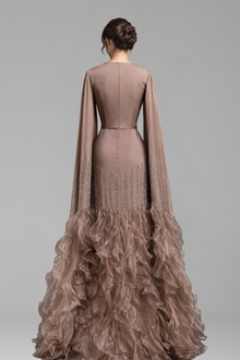 Ivory Ruffle Elegance-Larosabride