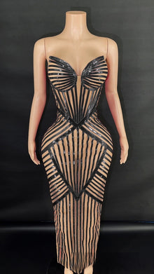 Geometric Striped Bodycon Dress-Larosabride